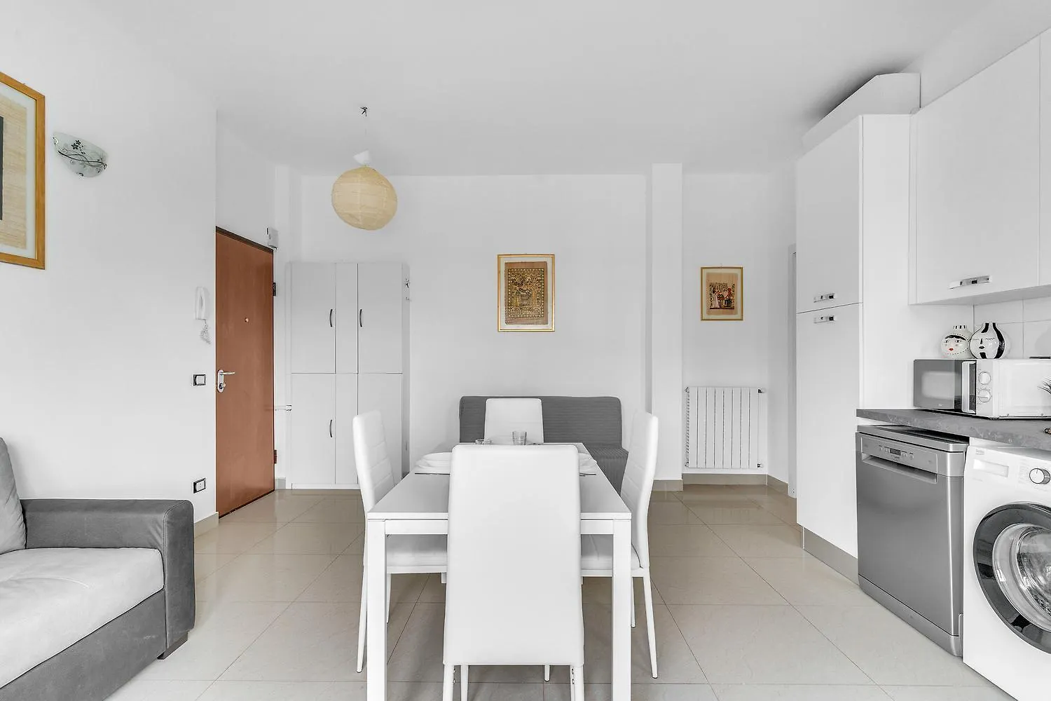Rog27-Large Apartment With Transport Close To Home- Milán